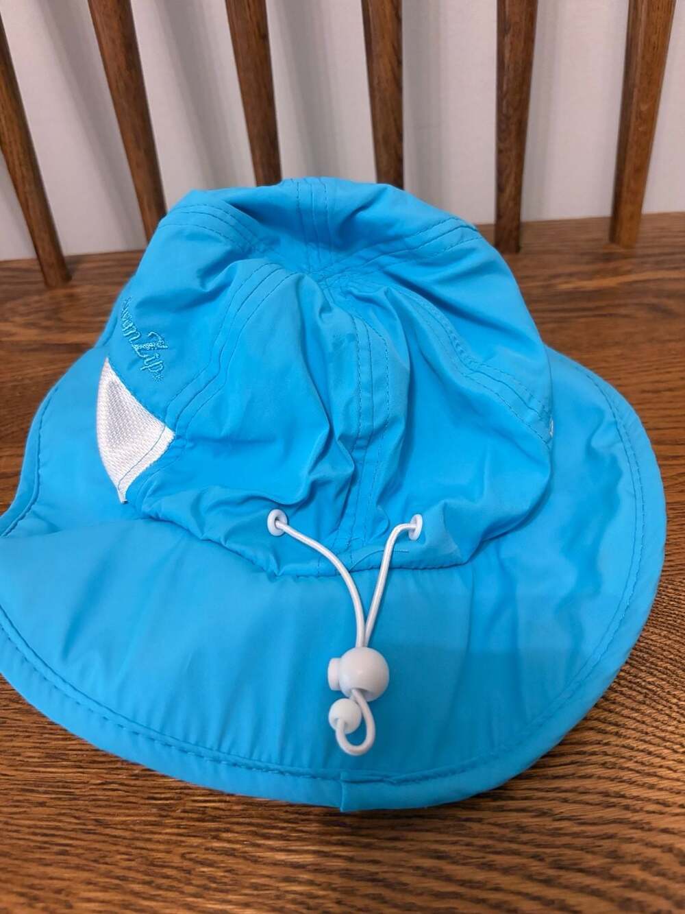 SwimZip Sun Hat Size 2-8Y Blue Bucket Hat Mesh